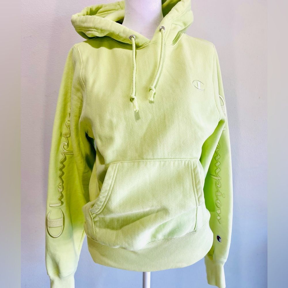 Champion Hooded sweatshirt embroidered logo colorful green women’s XS